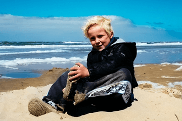 带东字的男孩好名字